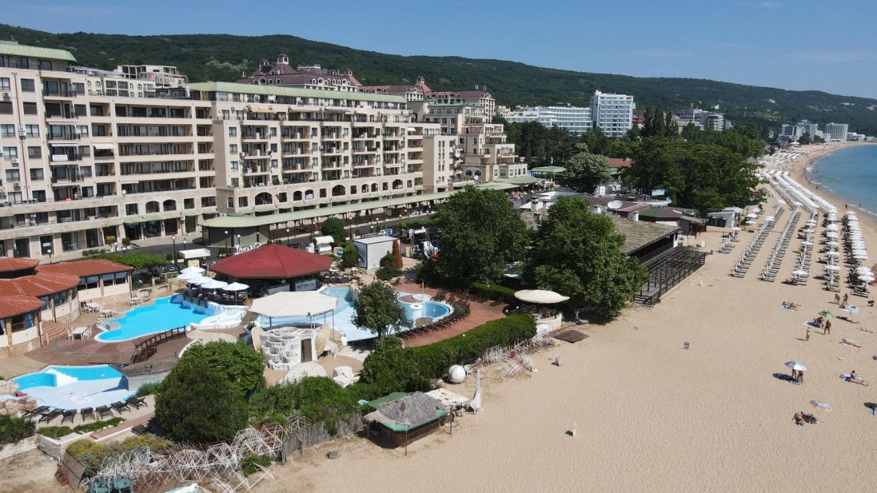 Fs Apartments - Wonderful Apartment A Step Away From The Sea Zlatni pjasătsi Eksteriør bilde