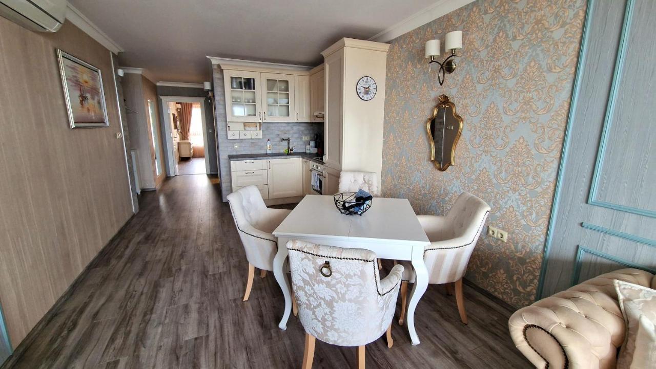 Fs Apartments - Wonderful Apartment A Step Away From The Sea Zlatni pjasătsi Eksteriør bilde