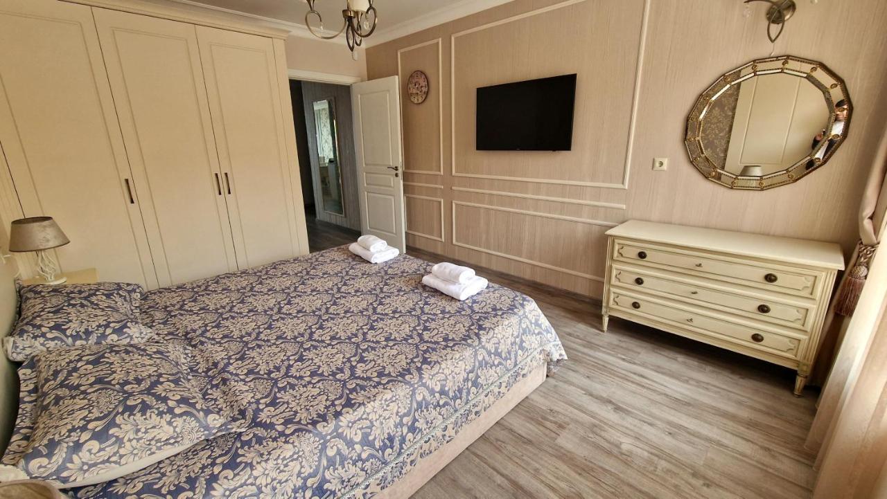 Fs Apartments - Wonderful Apartment A Step Away From The Sea Zlatni pjasătsi Eksteriør bilde